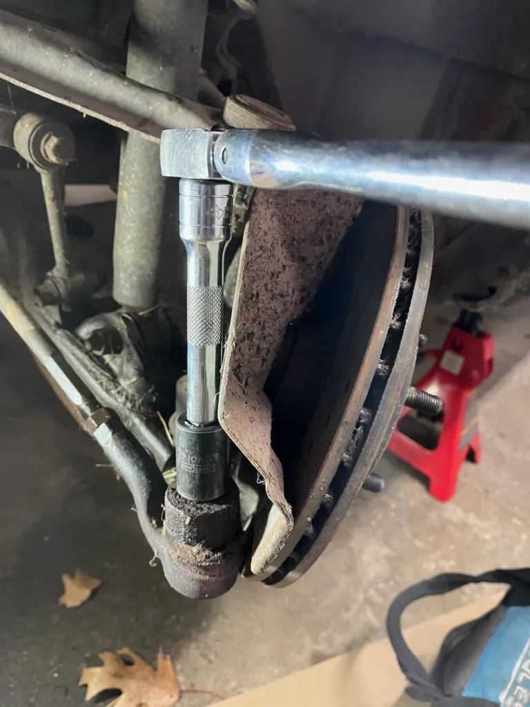 Removing outer tie rod castle nut